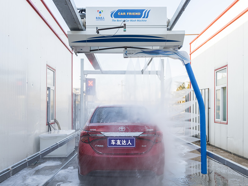 水獅洗車過程視頻展示